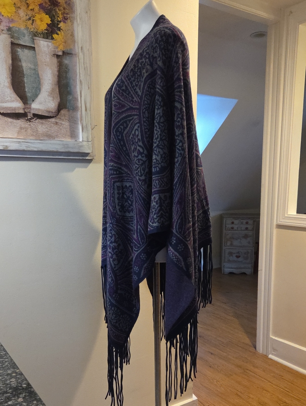 Foxcroft Poncho - Picture 6 of 12